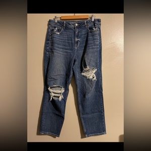 American Eagle mom straight jeans